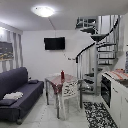 Casa Di Gresia Villa Наполи Екстериор снимка